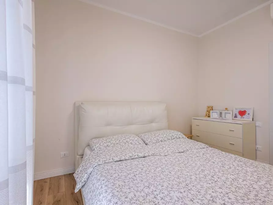 Immagine 21 di Appartamento in vendita  a Cascina