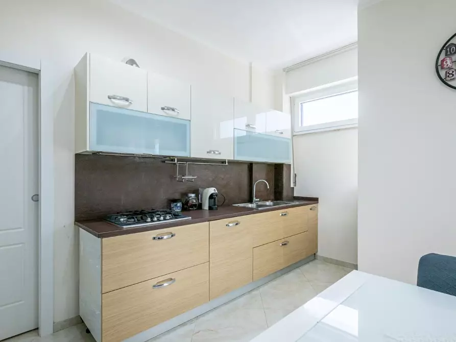 Immagine 10 di Appartamento in vendita  a Cascina