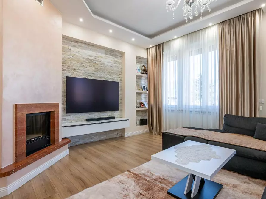 Immagine 5 di Appartamento in vendita  a Cascina