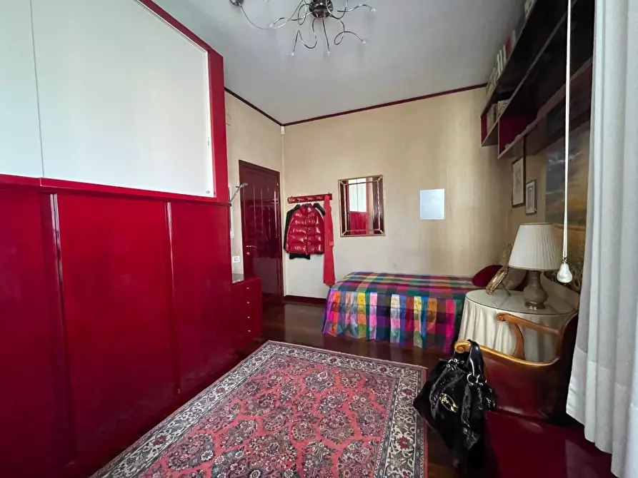 Immagine 29 di Villa in vendita  a Santa Croce Sull'arno