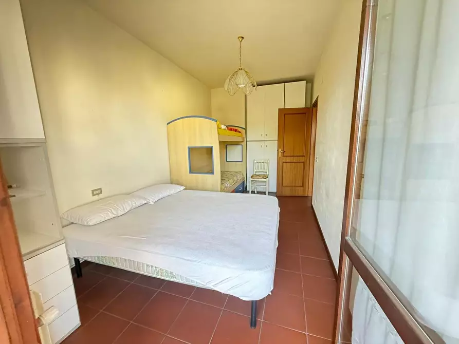 Immagine 13 di Villetta a schiera in vendita  a Massa