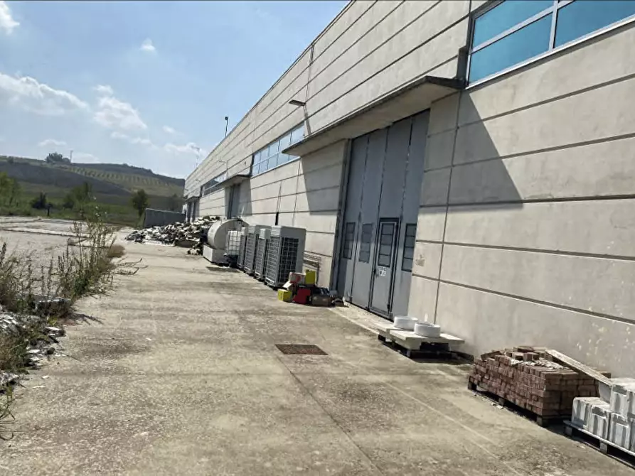 Immagine 14 di Capannone industriale in vendita  a Cereseto