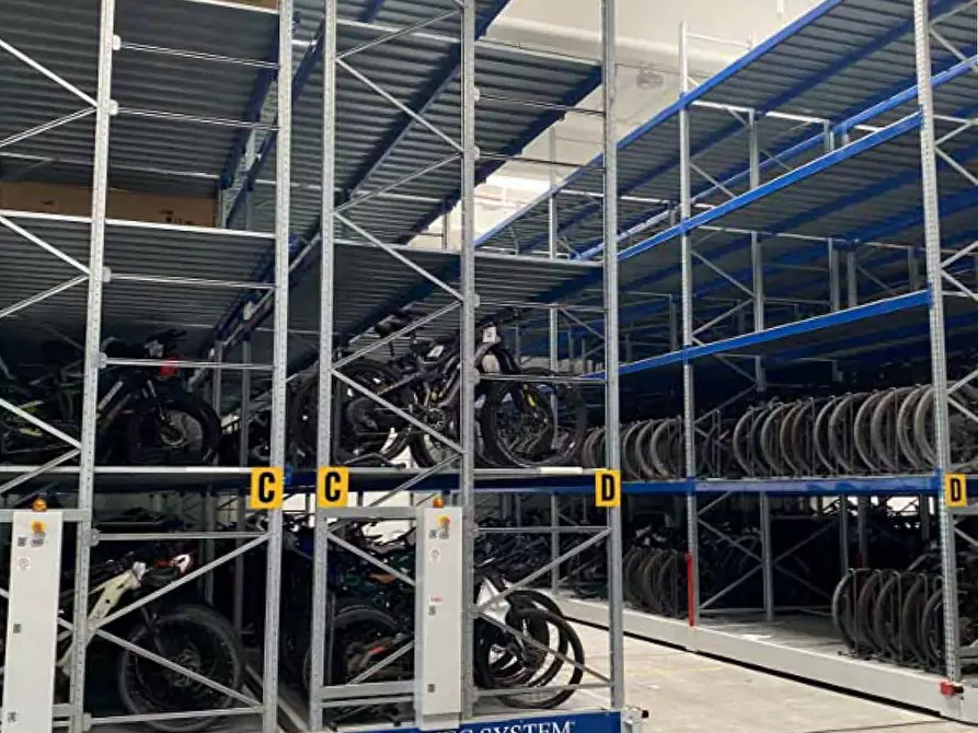 Immagine 40 di Capannone industriale in vendita  a Cereseto