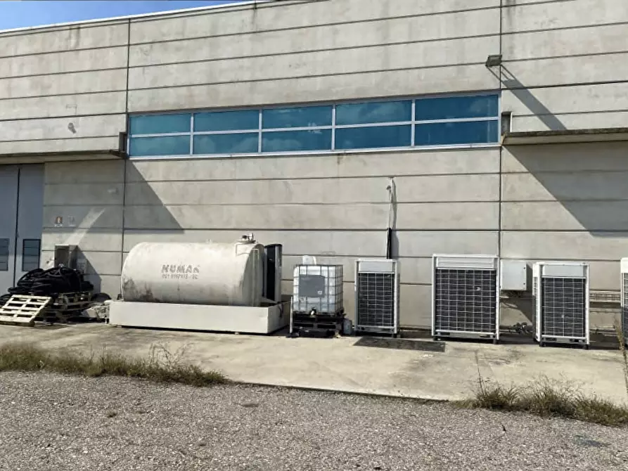 Immagine 12 di Capannone industriale in vendita  a Cereseto