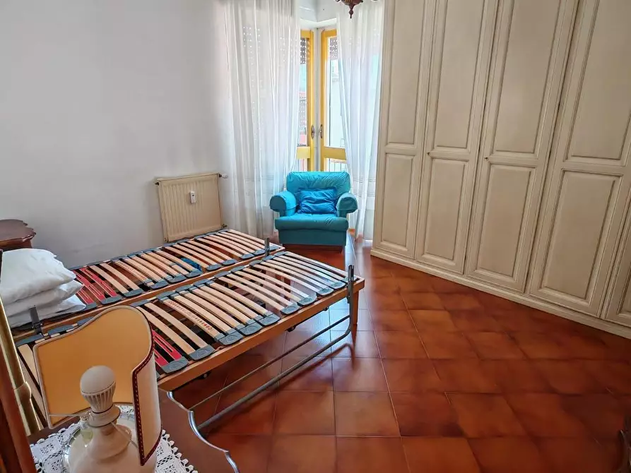 Immagine 5 di Appartamento in vendita  a Carrara