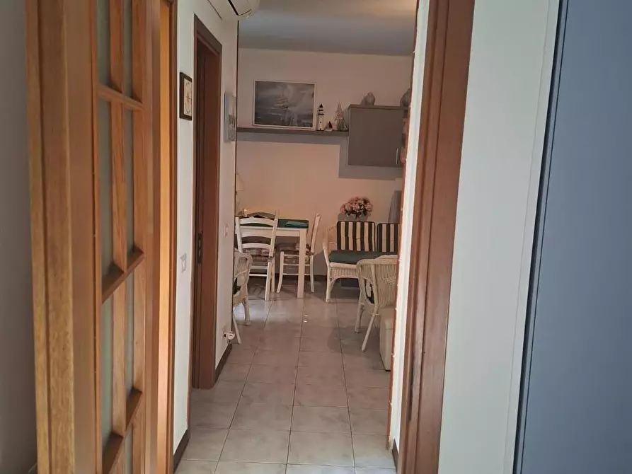 Immagine 6 di Villetta a schiera in vendita  a Ortonovo