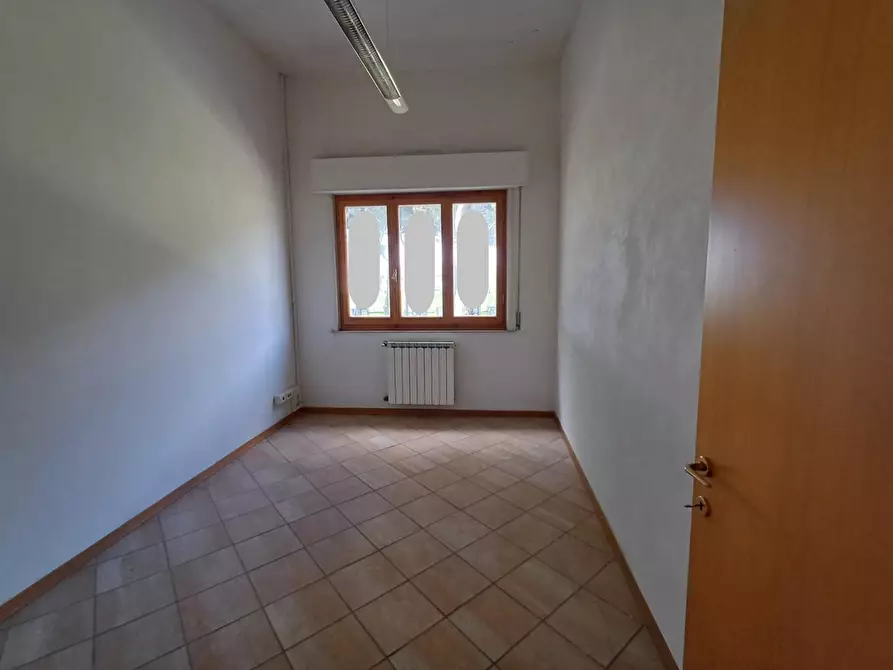 Immagine 3 di Ufficio in vendita  a Empoli