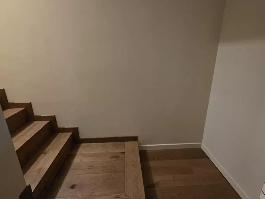 Immagine 37 di Villetta a schiera in vendita  a Camaiore