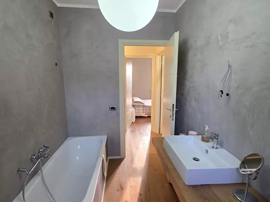 Immagine 20 di Villetta a schiera in vendita  a Camaiore