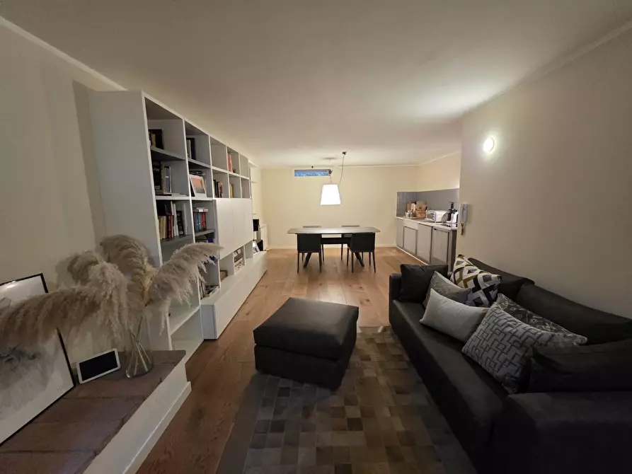 Immagine 39 di Villetta a schiera in vendita  a Camaiore