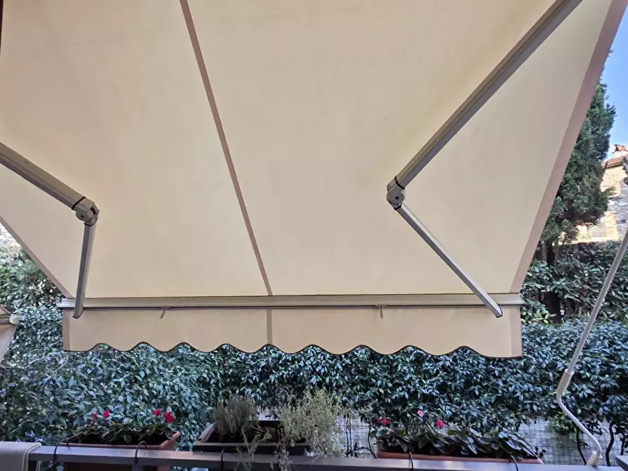 Immagine 49 di Villetta a schiera in vendita  a Camaiore