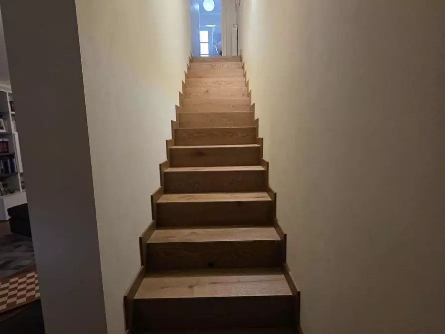 Immagine 12 di Villetta a schiera in vendita  a Camaiore