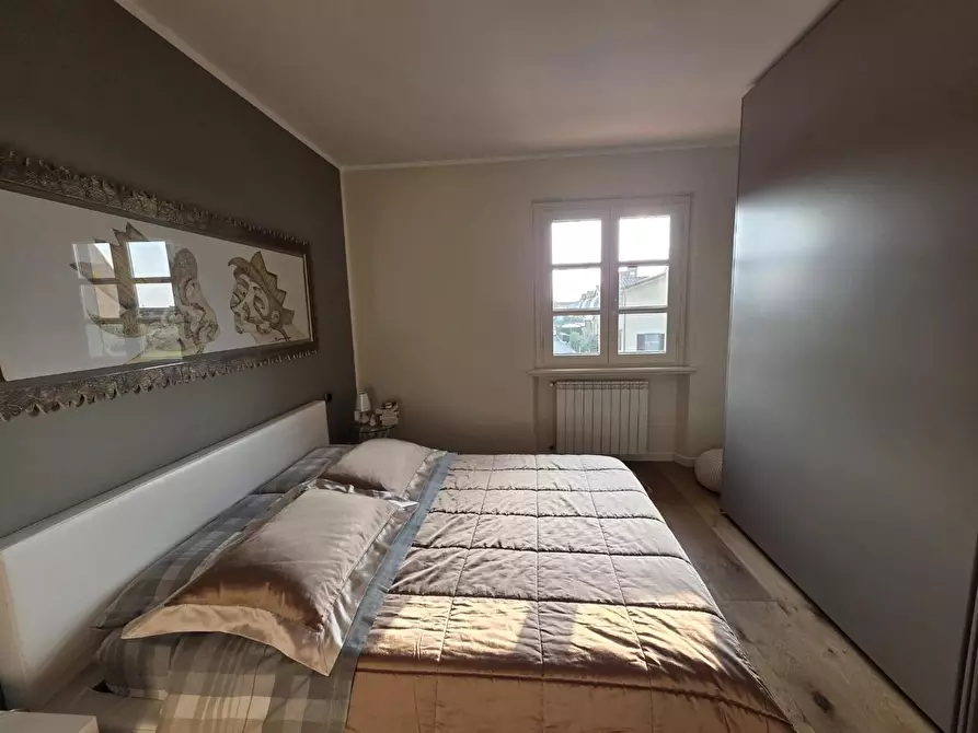 Immagine 13 di Villetta a schiera in vendita  a Camaiore