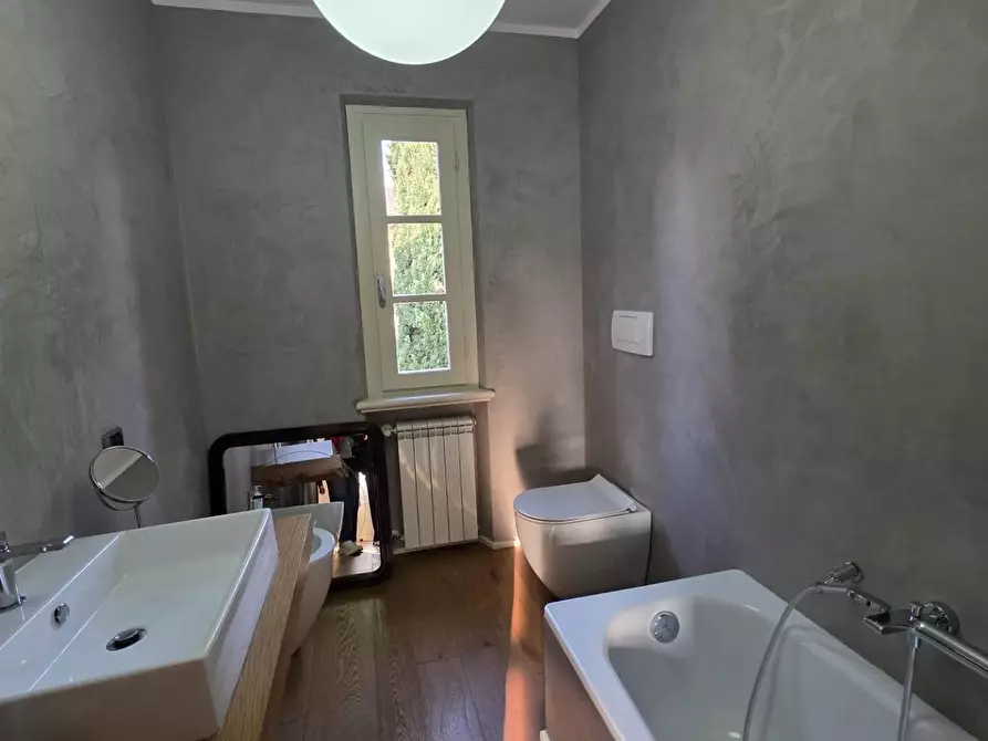 Immagine 23 di Villetta a schiera in vendita  a Camaiore