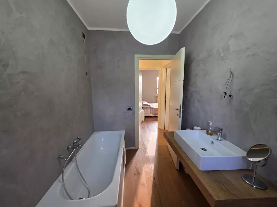 Immagine 22 di Villetta a schiera in vendita  a Camaiore