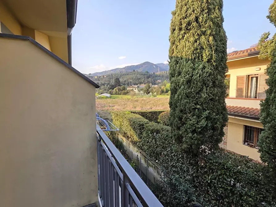 Immagine 50 di Villetta a schiera in vendita  a Camaiore