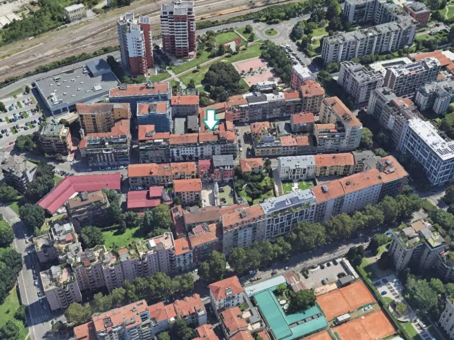 Immagine 2 di Appartamento in vendita  a Milano