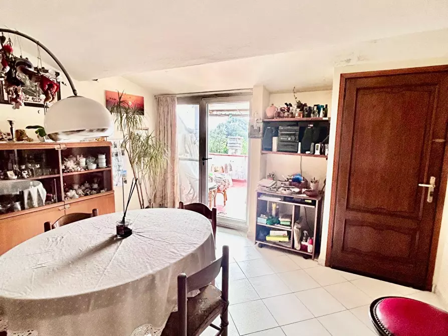 Immagine 12 di Mansarda in vendita  a Pisa