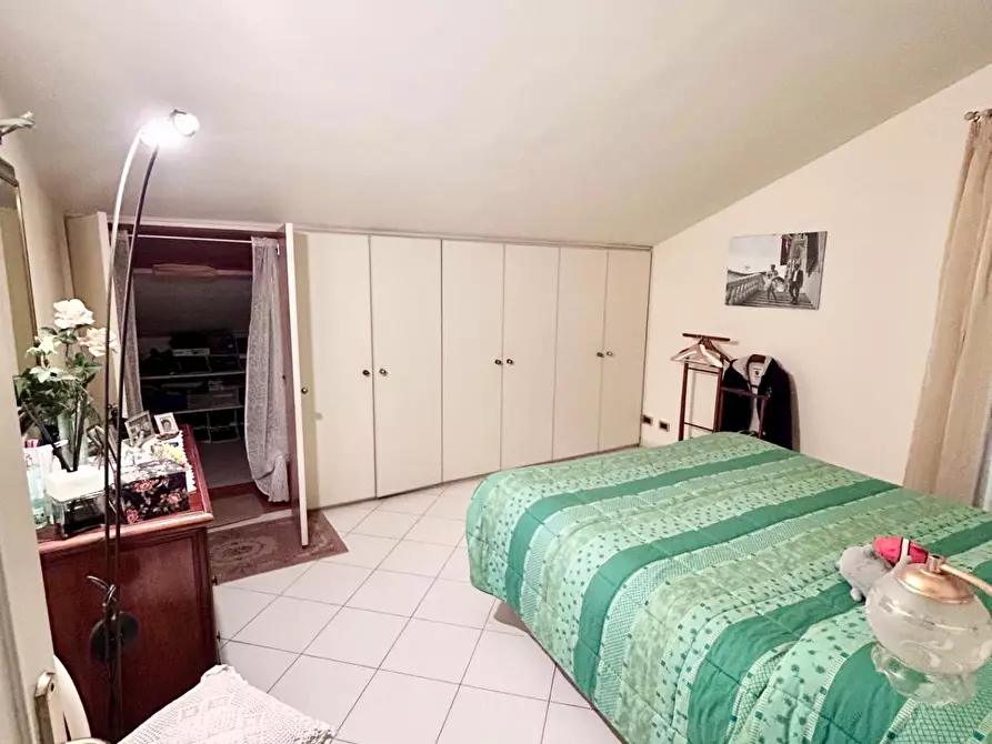 Immagine 18 di Mansarda in vendita  a Pisa