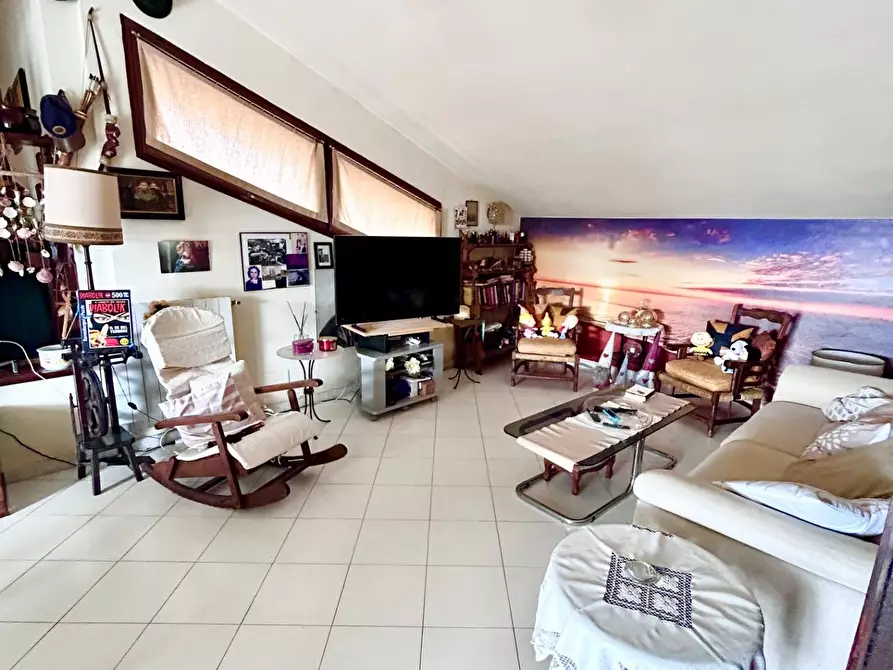 Immagine 15 di Mansarda in vendita  a Pisa