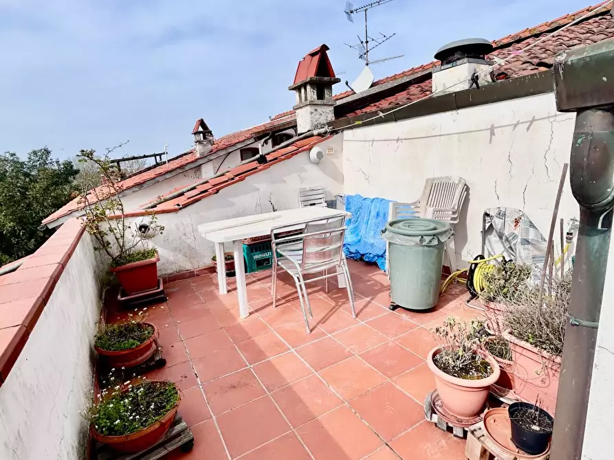 Immagine 2 di Mansarda in vendita  a Pisa