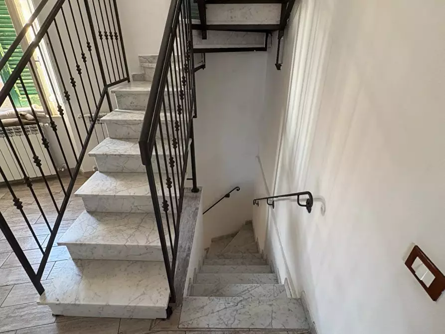 Immagine 17 di Terratetto in vendita  a Massa