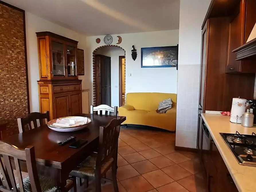 Immagine 2 di Appartamento in vendita  a Montopoli In Val D'arno