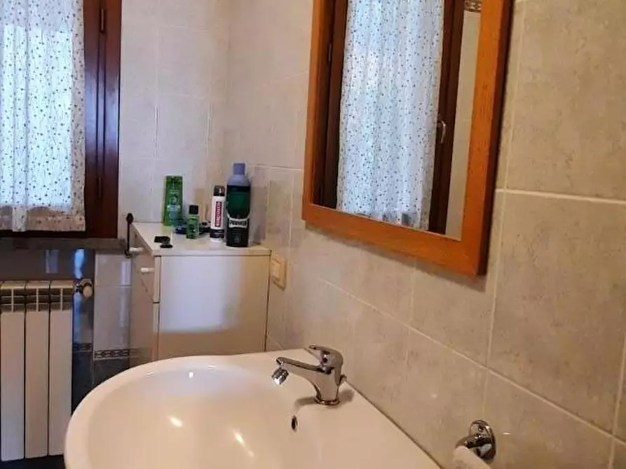 Immagine 8 di Appartamento in vendita  a Montopoli In Val D'arno