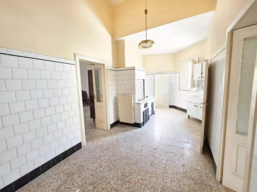 Immagine 11 di Casa indipendente in vendita  a Veglie