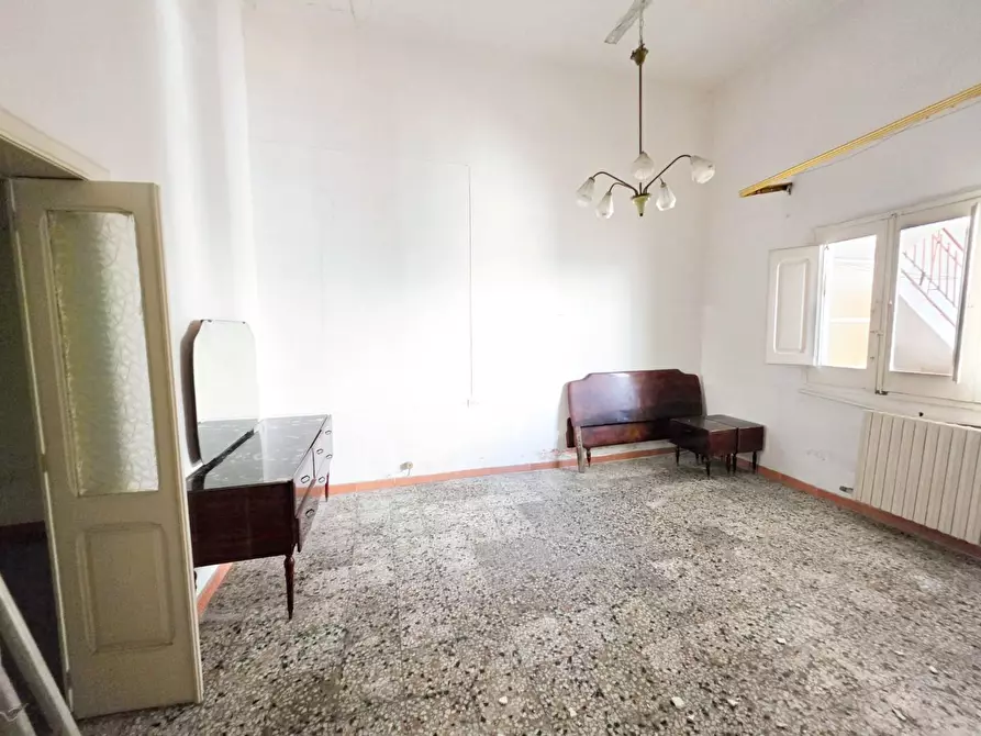 Immagine 9 di Casa indipendente in vendita  a Veglie