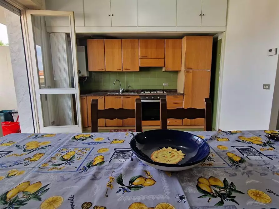 Immagine 3 di Appartamento in vendita  a Carrara