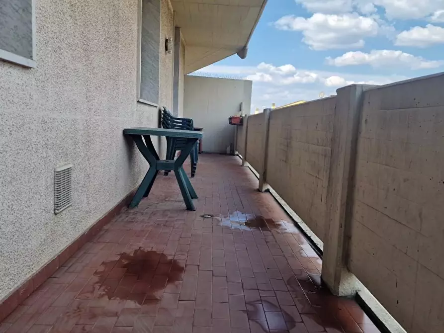 Immagine 1 di Appartamento in vendita  a Carrara