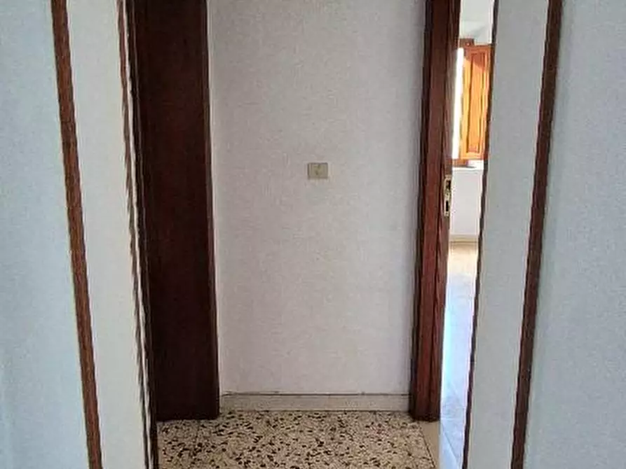 Immagine 6 di Palazzo in vendita  a Calci