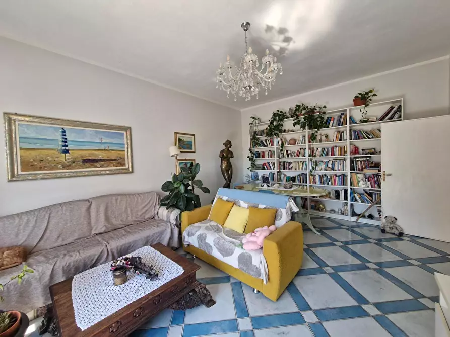 Immagine 3 di Appartamento in vendita  a Piombino