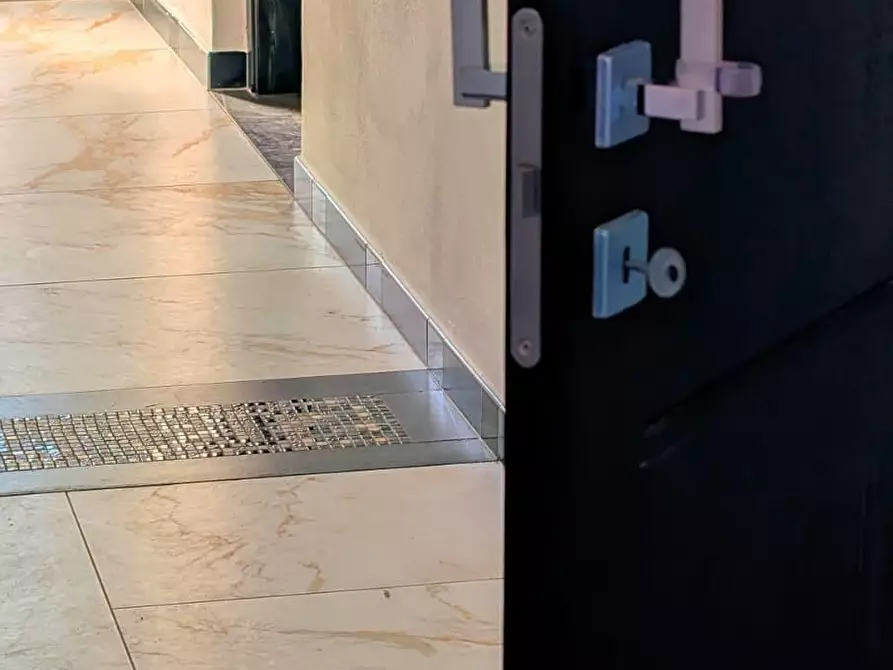 Immagine 4 di Appartamento in affitto  a Pontedera