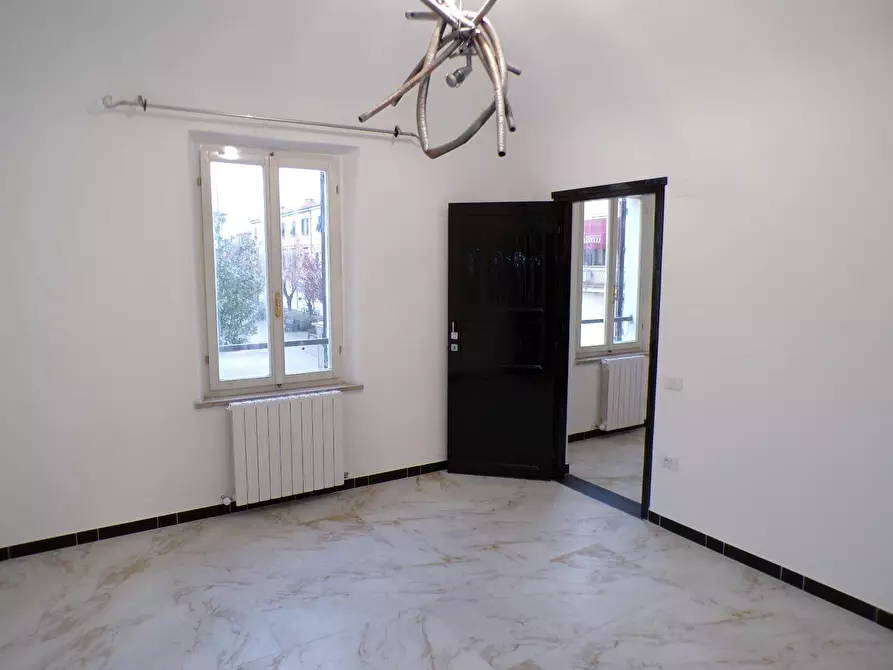 Immagine 2 di Appartamento in affitto  a Pontedera