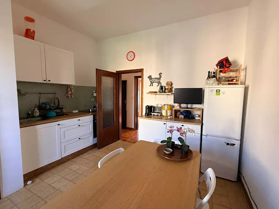 Immagine 8 di Appartamento in vendita  a Pisa