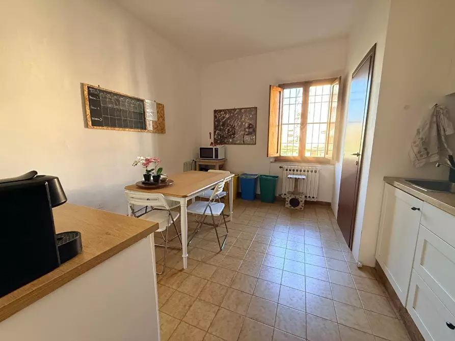 Immagine 6 di Appartamento in vendita  a Pisa