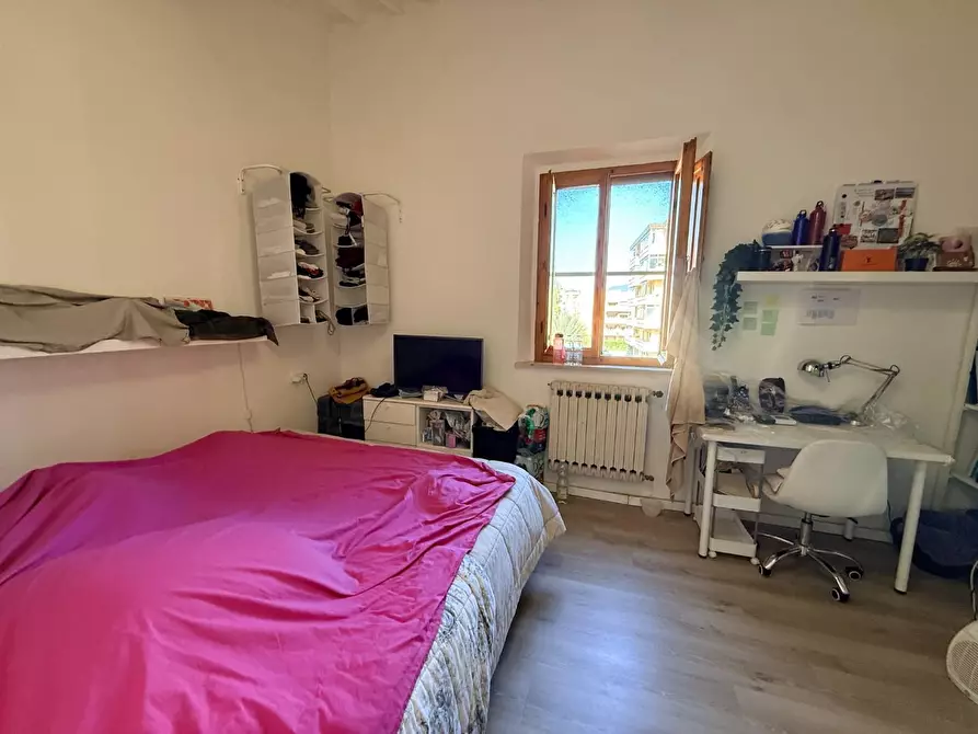 Immagine 20 di Appartamento in vendita  a Pisa