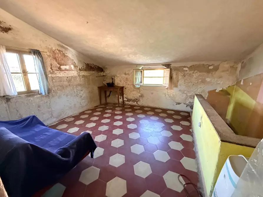 Immagine 25 di Appartamento in vendita  a Pisa