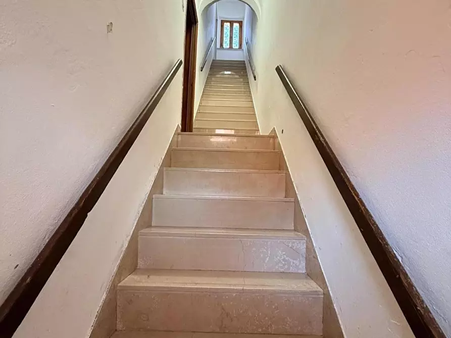 Immagine 4 di Appartamento in vendita  a Pisa