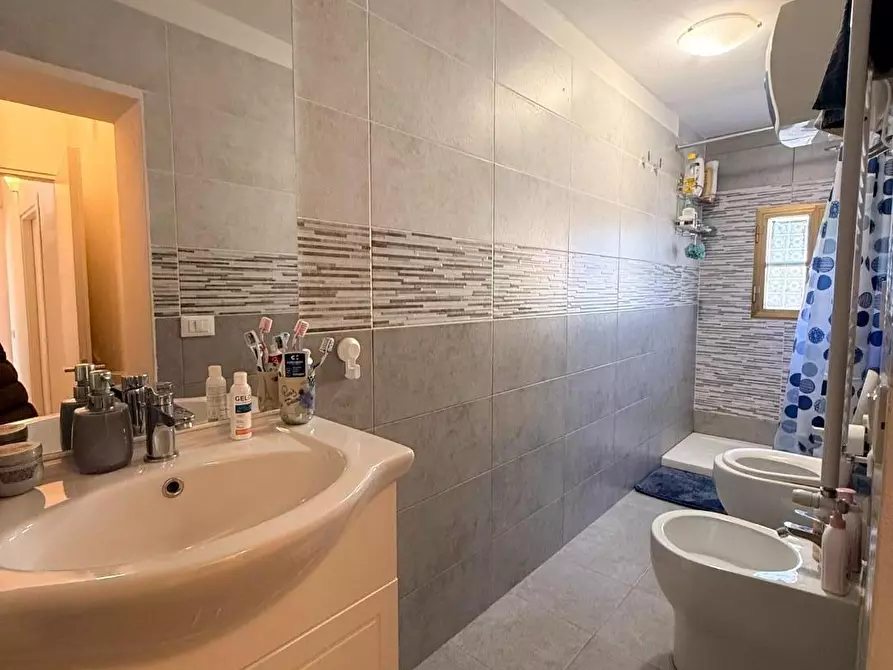 Immagine 19 di Appartamento in vendita  a Pisa