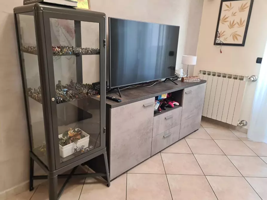 Immagine 11 di Casa semindipendente in vendita  a Viareggio