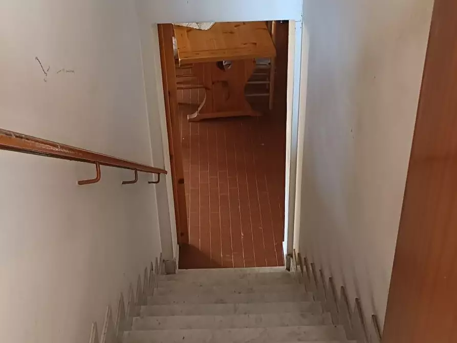 Immagine 12 di Villa in vendita  a Cascina