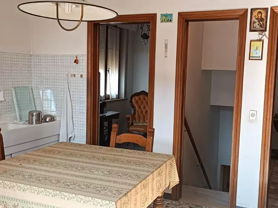 Immagine 32 di Villa in vendita  a Cascina