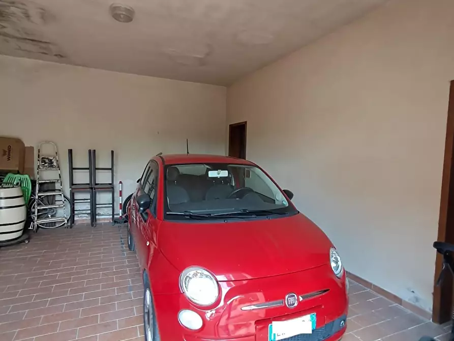 Immagine 14 di Appartamento in vendita  a Santa Maria A Monte