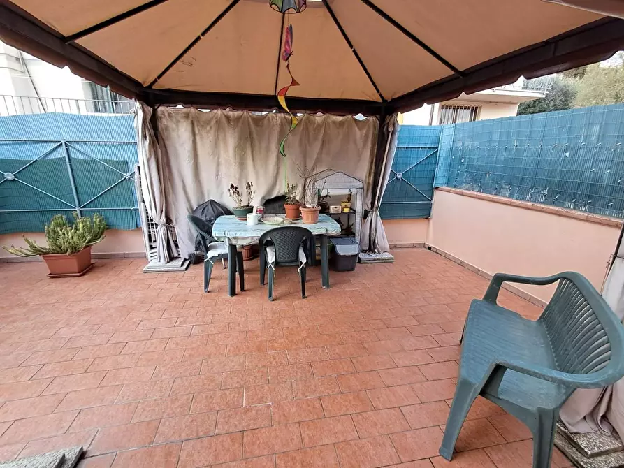 Immagine 13 di Appartamento in vendita  a Santa Maria A Monte