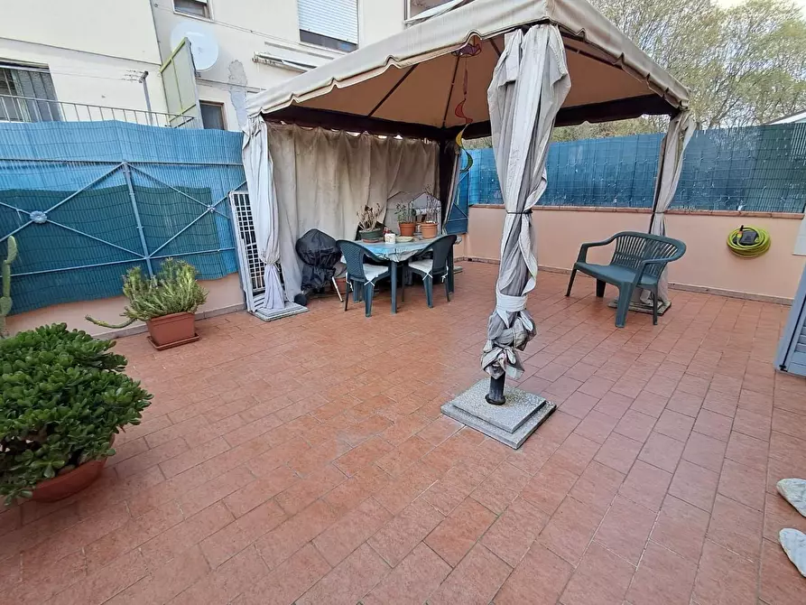 Immagine 12 di Appartamento in vendita  a Santa Maria A Monte