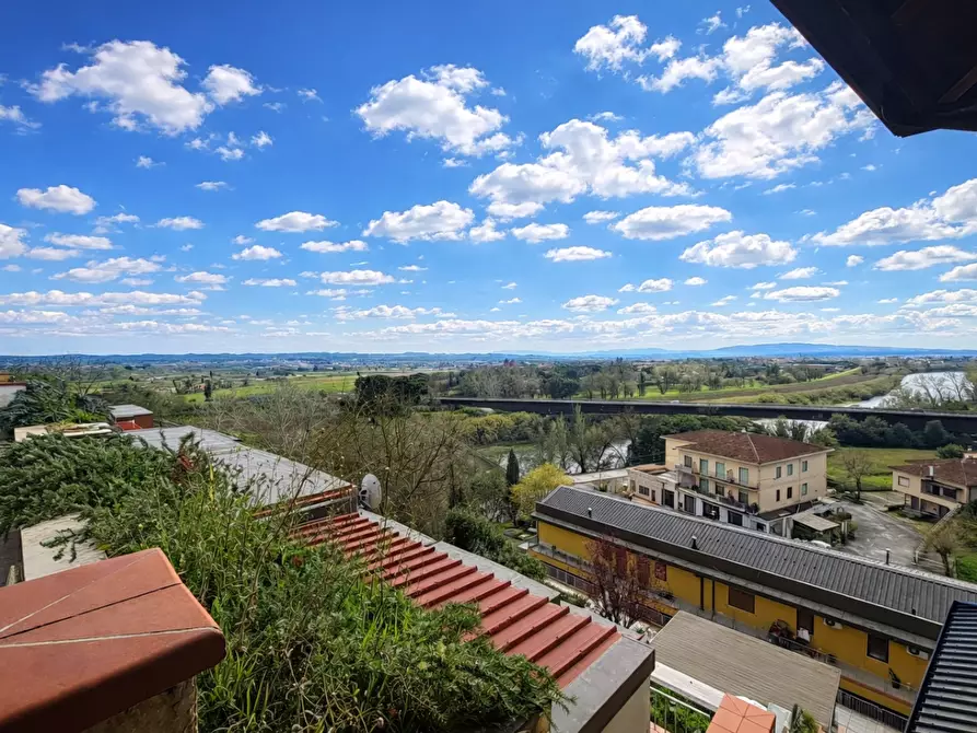 Immagine 12 di Appartamento in vendita  a Calcinaia