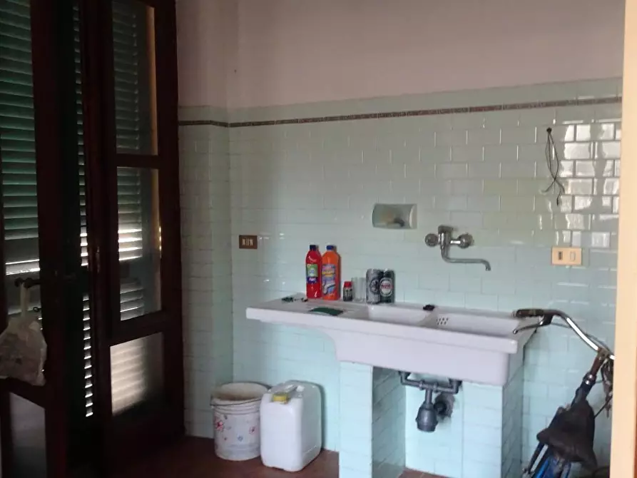 Immagine 54 di Casa bifamiliare in vendita  a Pisa